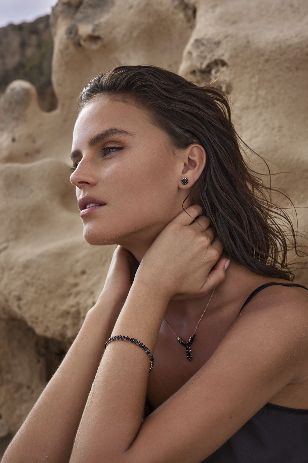 Jewelry advertising campaign — luxury jewelry photography by Utopia Milano Production, Milan