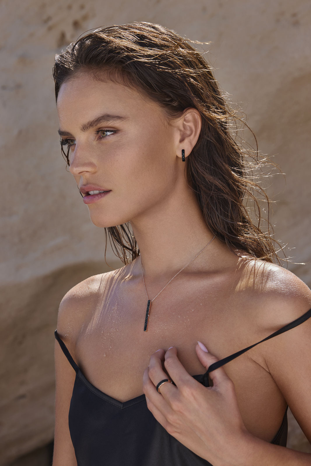 Jewelry advertising campaign — luxury jewelry photography by Utopia Milano Production, Milan