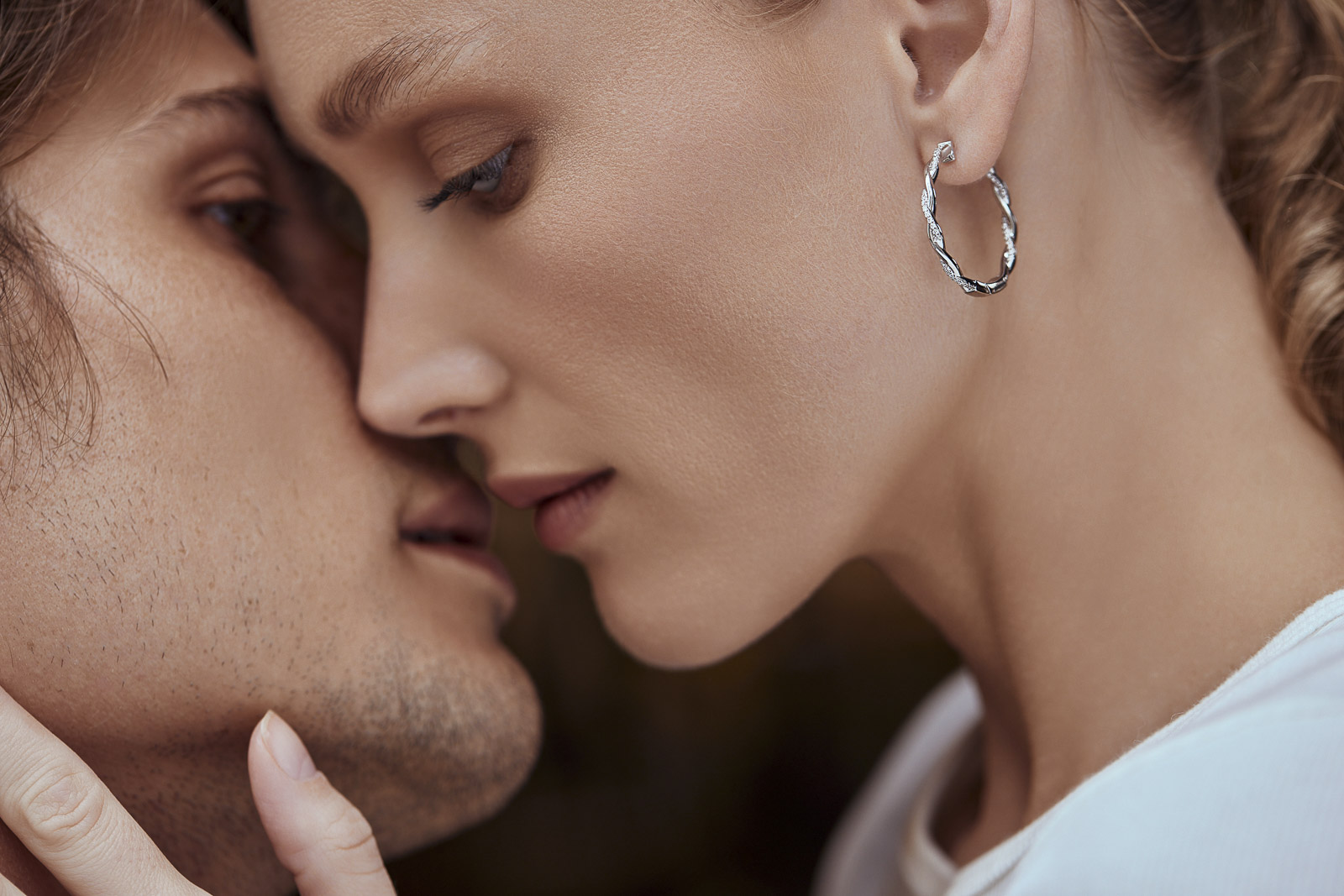 Jewelry advertising campaign — luxury jewelry photography by Utopia Milano Production, Milan
