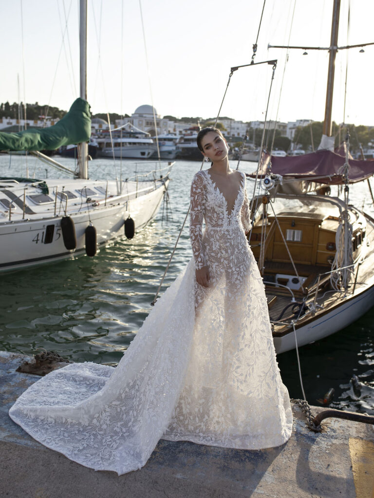 Wedding dress campaign for Lian Rokman — bridal photography by Utopia Milano Production, Milan