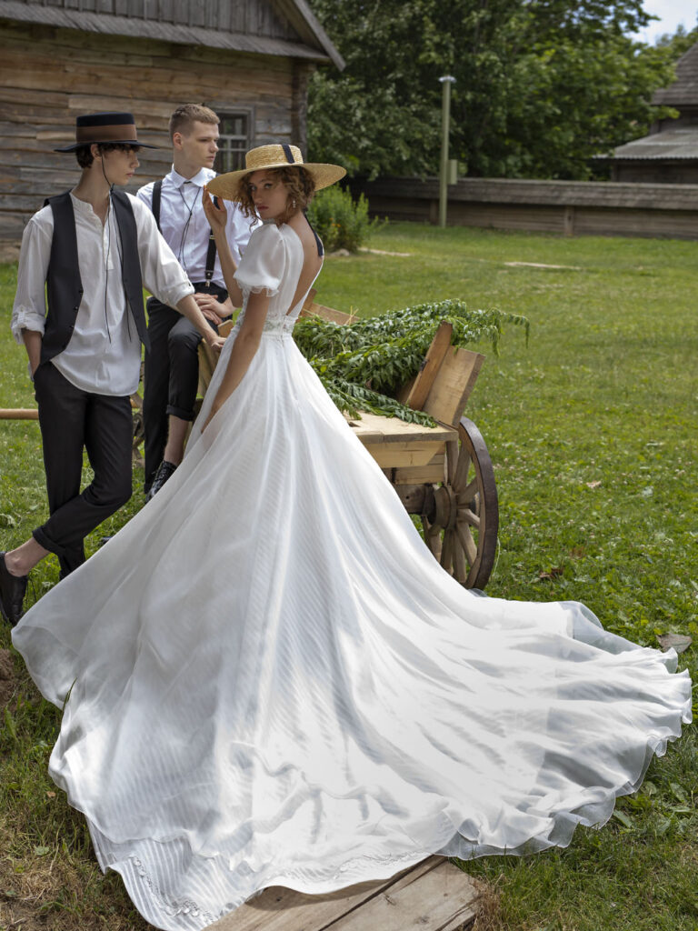 Wedding dress campaign for Rara Avis — bridal photography by Utopia Milano Production, Milan