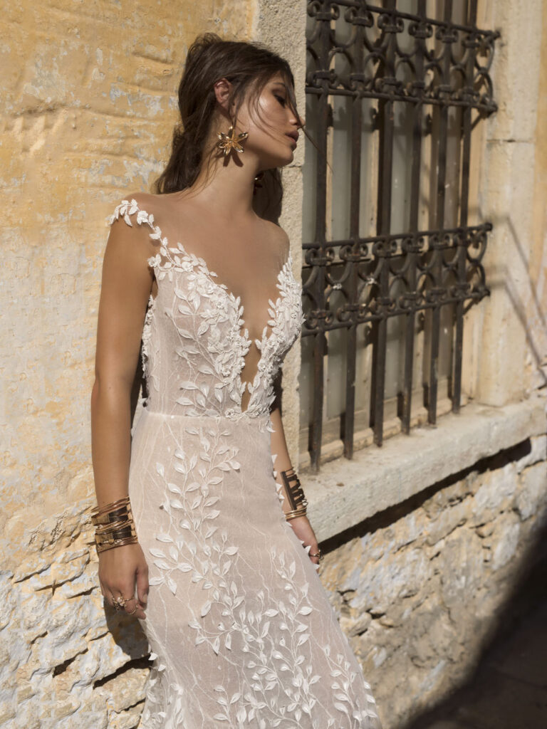 Wedding dress campaign for Lian Rokman — bridal photography by Utopia Milano Production, Milan