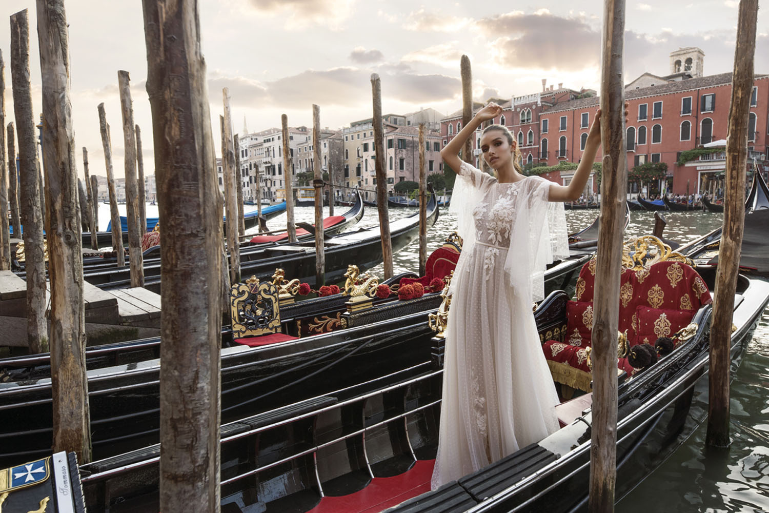 Wedding dress campaign for Passaro Sposa — bridal photography by Utopia Milano Production, Milan