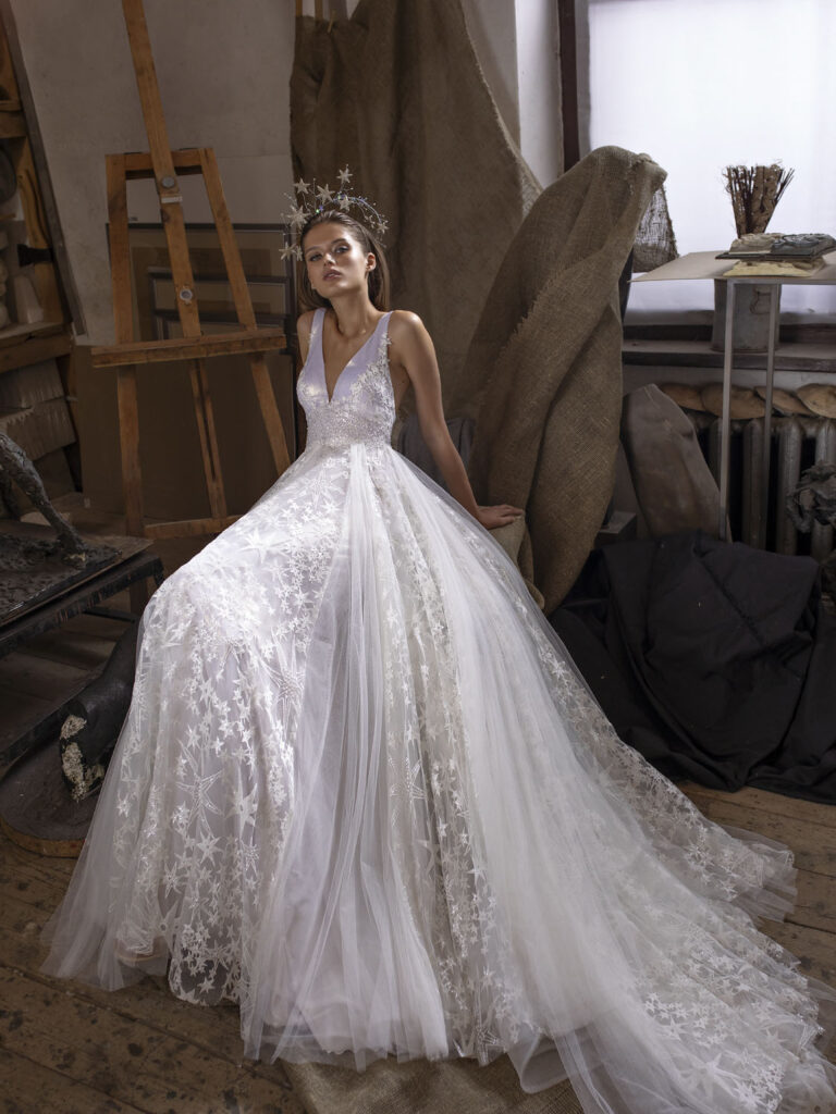Wedding dress campaign for Rara Avis — bridal photography by Utopia Milano Production, Milan