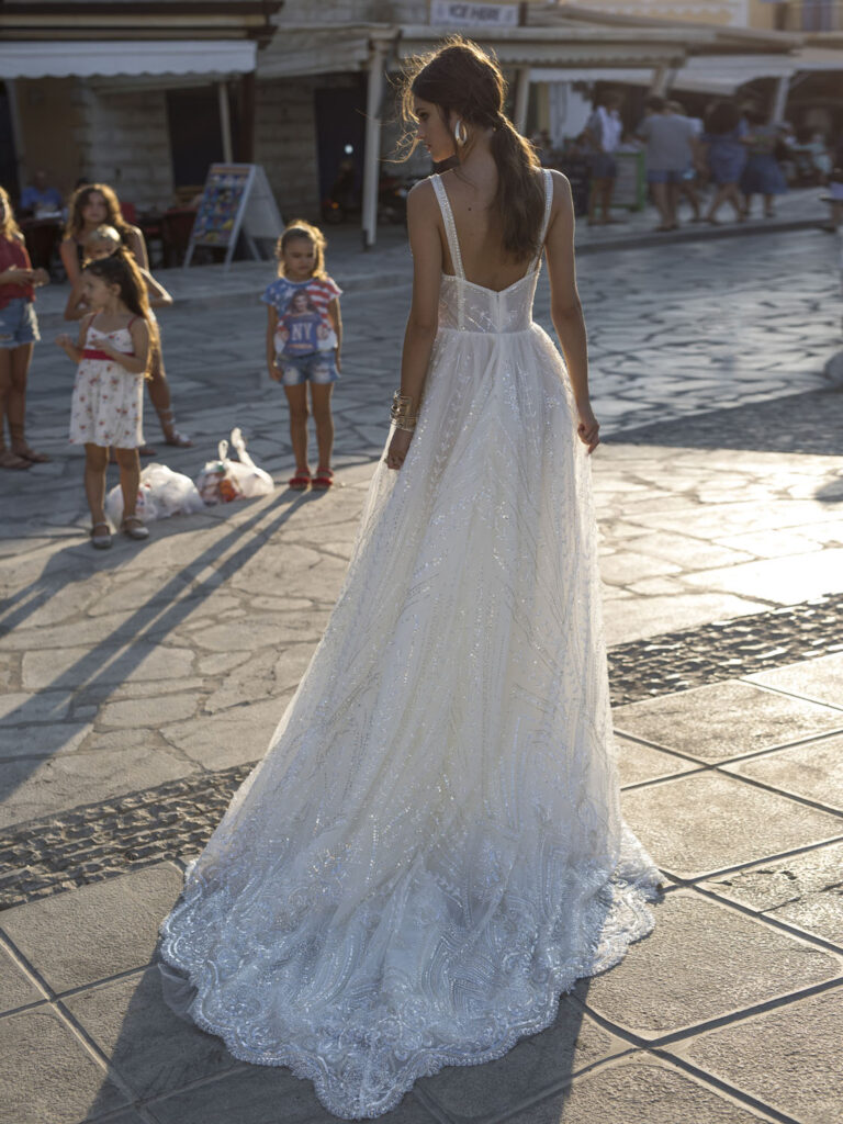 Wedding dress campaign for Lian Rokman — bridal photography by Utopia Milano Production, Milan