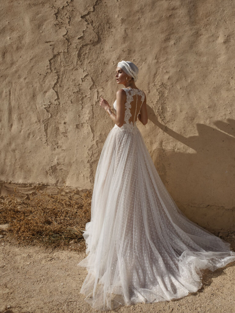 Wedding dress campaign for Tatiana Kaplun — bridal photography by Utopia Milano Production, Milan