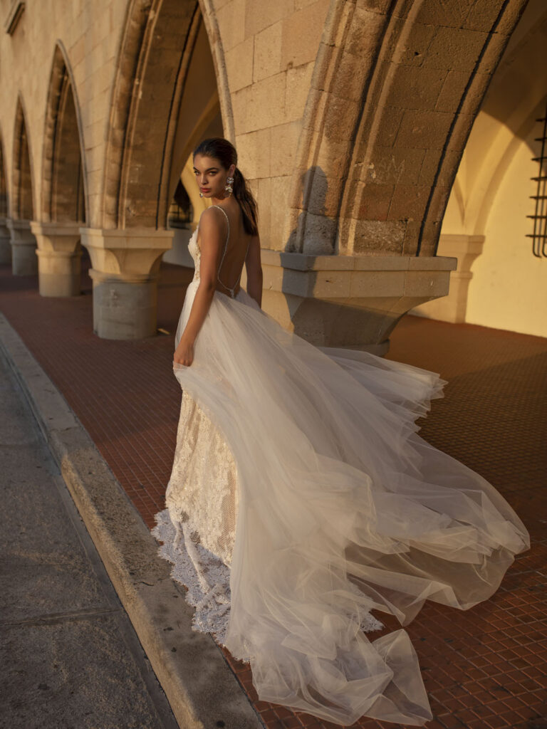 Wedding dress campaign for Lian Rokman — bridal photography by Utopia Milano Production, Milan