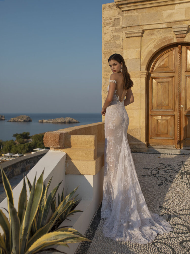 Wedding dress campaign for Lian Rokman — bridal photography by Utopia Milano Production, Milan