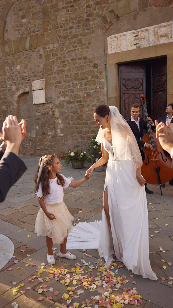 Wedding dress campaign for Modeca SS25 “La Dolce Vita” — bridal photography by Utopia Milano Production, Milan