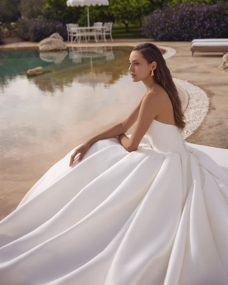 Wedding dress campaign for Modeca SS25 “La Dolce Vita” — bridal photography by Utopia Milano Production, Milan